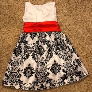 Damask patron dress